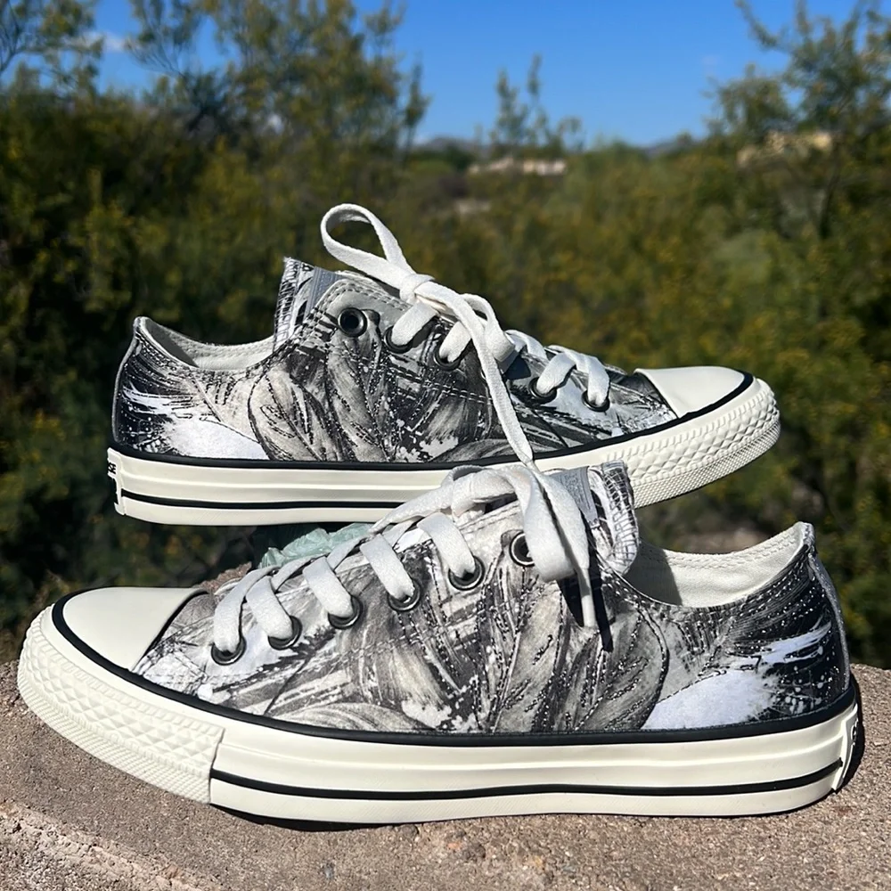 🪶 New Embroidered Feathers Converse CTAS Gray & Black Low Top Boho Sneakers - Picture 3 of 16